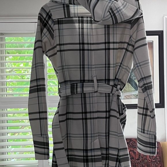 Edinburgh Jacket - Picture 3 of 3